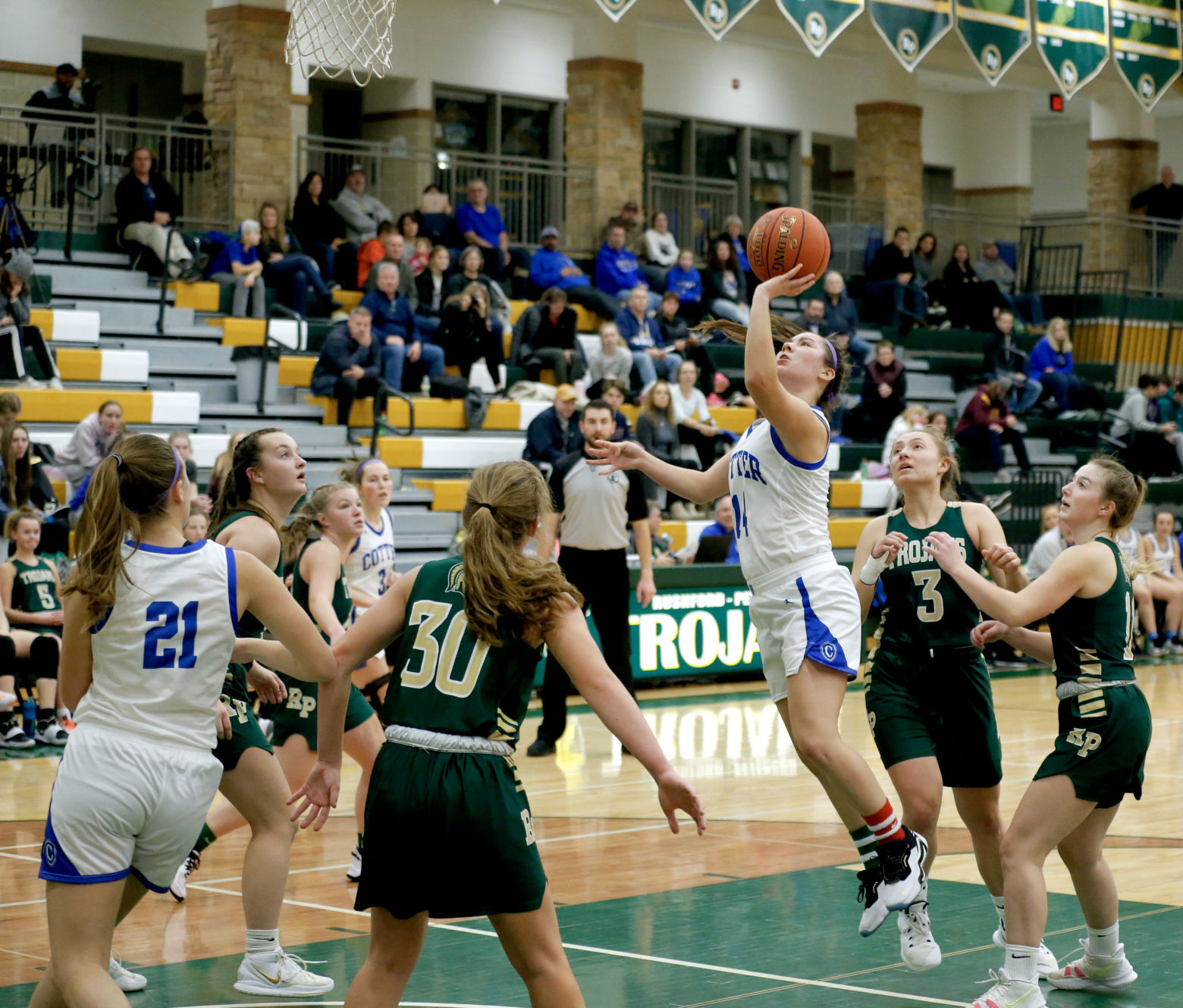 Ellie Glodowski with the floater in the lane